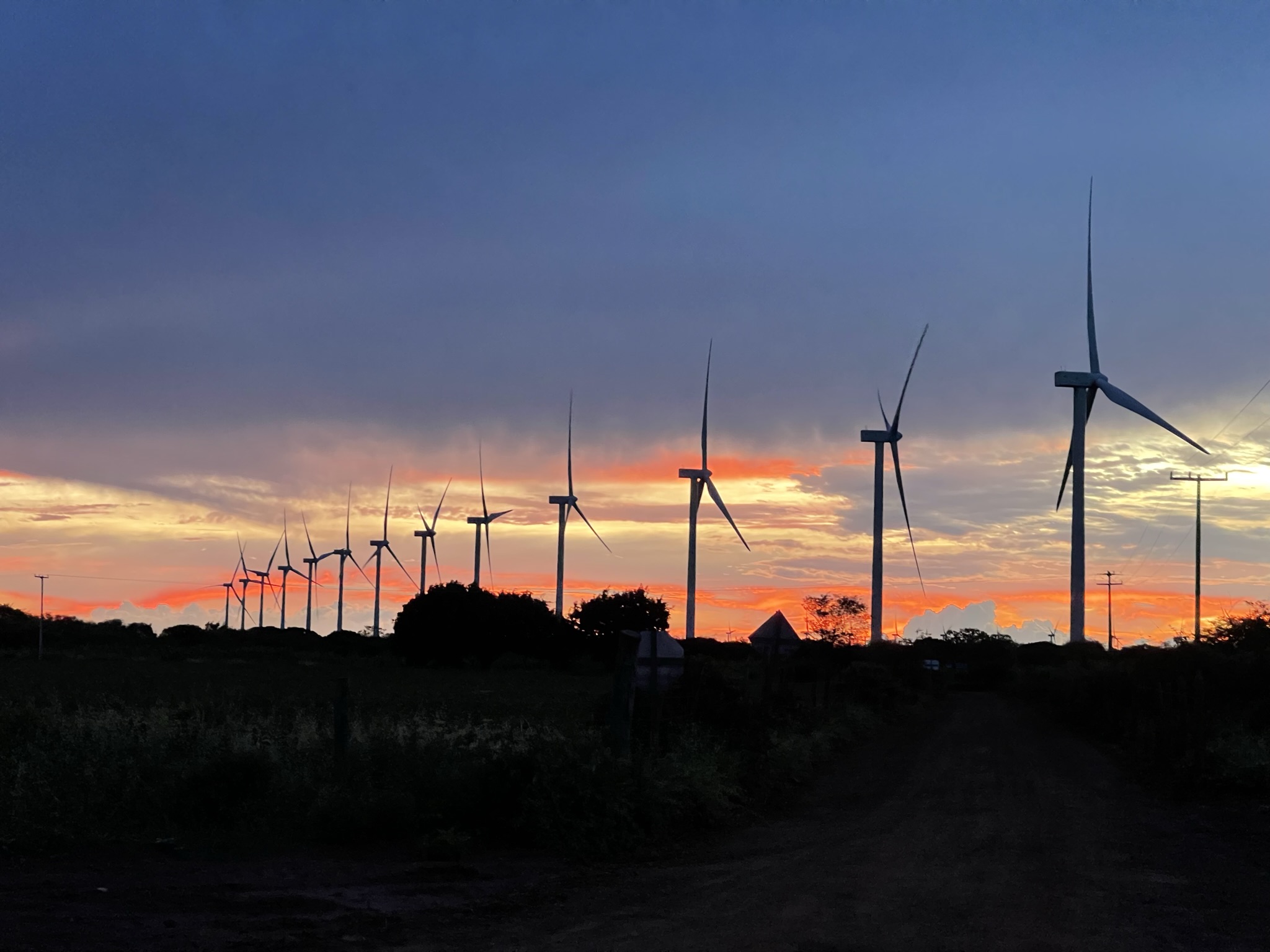 Durante todos esses anos de atuação em um exigente mercado, tivemos todos os nossos projetos aprovados pelos órgãos oficiais e por nossos clientes.